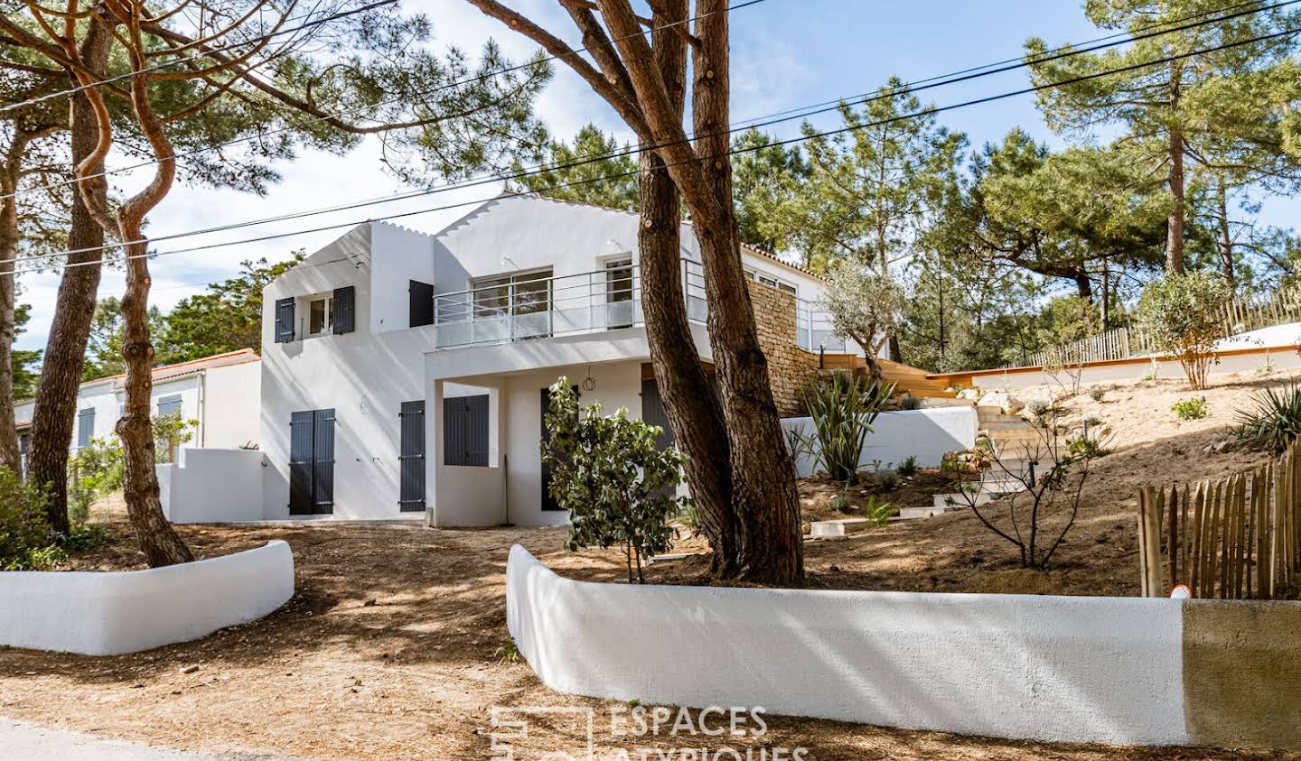 House with pool and terrace Saint-Georges-d'Oléron