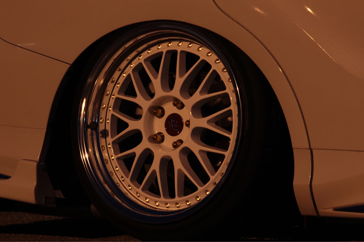 オデッセイのRC camber union・エアサス・後付けサンルーフ・ピックアップ一度でも載ってみたいに関するカスタム事例の投稿画像2枚目
