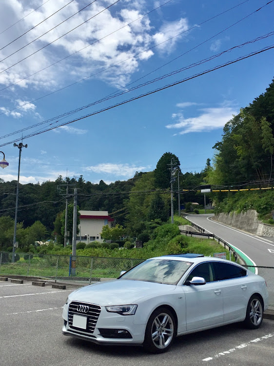 A5 スポーツバックのドライブに関するカスタム事例の投稿画像1枚目