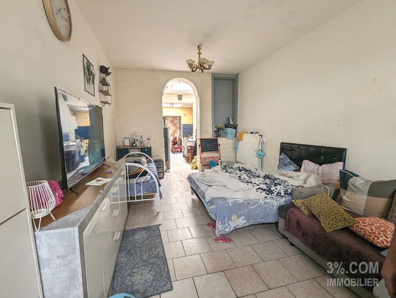 Vente maison 5 pièces 93 m² à Roubaix (59100), 100 000 €