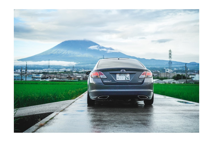 アテンザの富士山とコラボ・MAZDA6・USDM・genuinewheels・MAZDAに関するカスタム事例の投稿画像5枚目