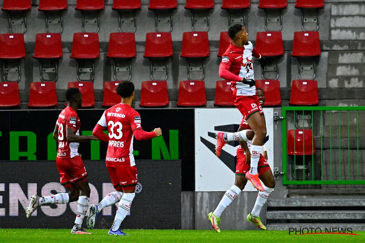 Deux buts en douze minutes: Zulte Waregem enfonce le Beerschot 