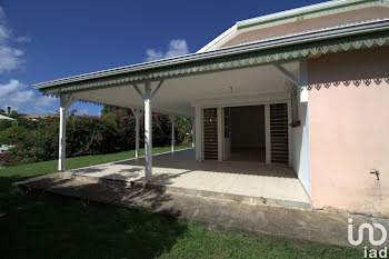 maison à Sainte Anne (971)