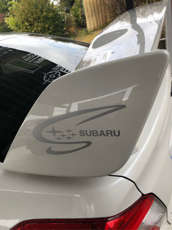 WRX S4のリヤウイング・エアロ・DIYに関するカスタム事例の投稿画像3枚目