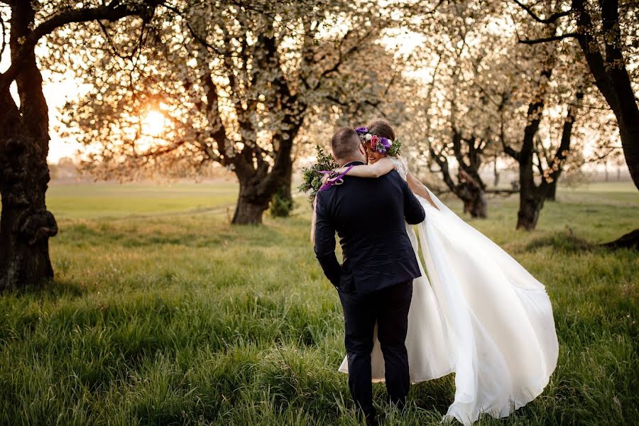 Fotógrafo de casamento Tom Sokulski (kasiaitomekfotog). Foto de 25 de fevereiro 2020