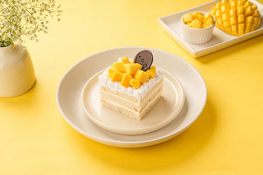 Mango Pastry