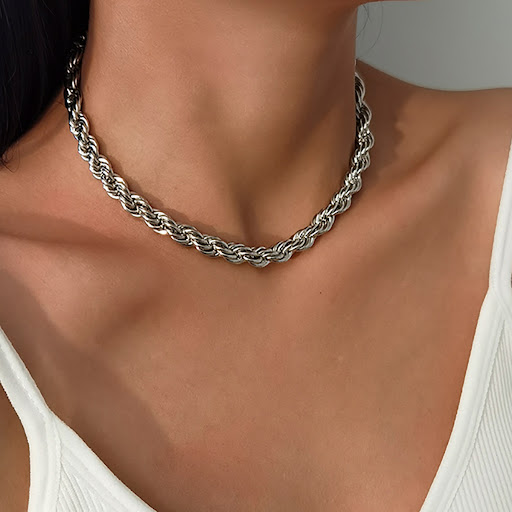 Title 6, Womens Simple Single Layer Short Collarbone Ne...