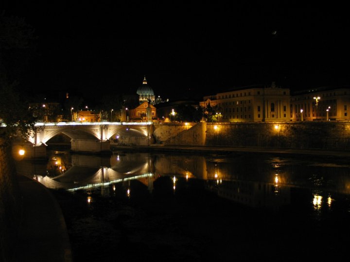 Lo specchio del tevere di dgncarlo