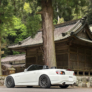 S2000