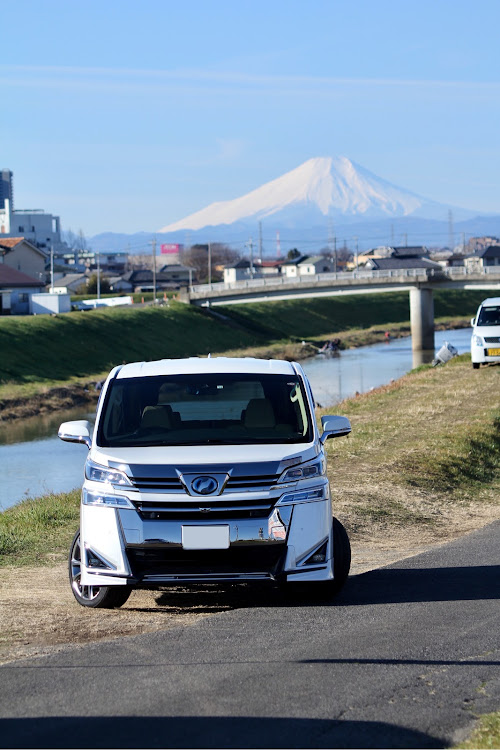 ヴェルファイアの令和2年2月2日・記念すべき888投稿目！・富士山とコラボに関するカスタム事例の投稿画像4枚目