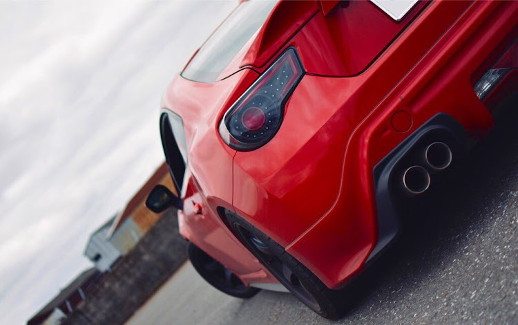 86の一眼レフ・撮影練習・単焦点レンズ・86BRZに関するカスタム事例の投稿画像4枚目