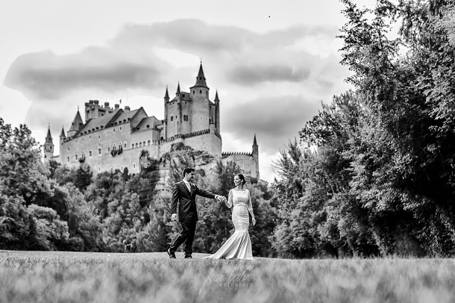 Fotografo di matrimoni Javi Calvo (javicalvo). Foto del 11 ottobre 2017