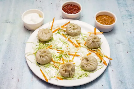 Veg Steamed Momos [6 Pieces]