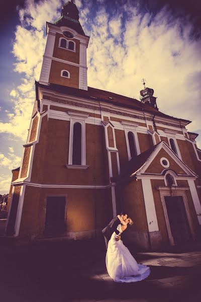 Bryllupsfotograf Gergely Csigo (csiger). Bilde av 12 juni 2015