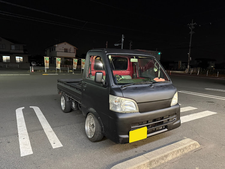 ハイゼットトラックの即ドリ・愛車の半顔が見たい・車高調整・リメイク完了に関するカスタム事例の投稿画像2枚目