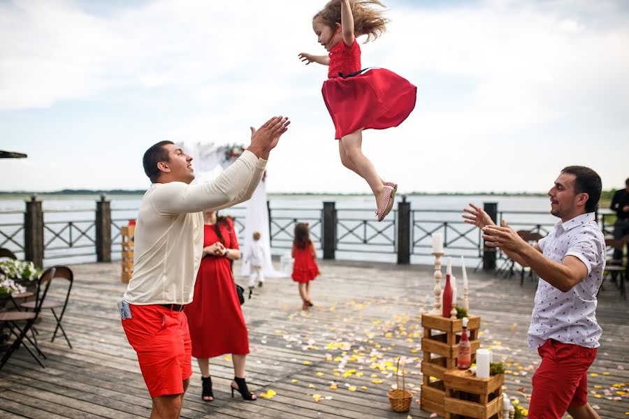 Wedding photographer Vladimir Kulymov (kulvovik). Photo of 11 July 2016