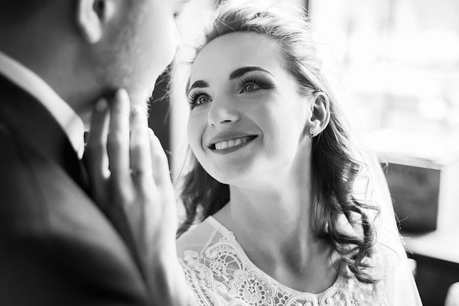 Fotografo di matrimoni Oleg Pienko (pienko). Foto del 21 aprile 2018