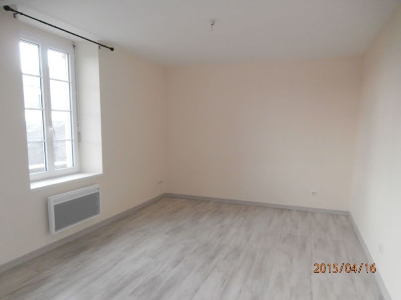 Location  appartement 2 pièces 58 m² à Terrasson-Lavilledieu (24120), 510 €