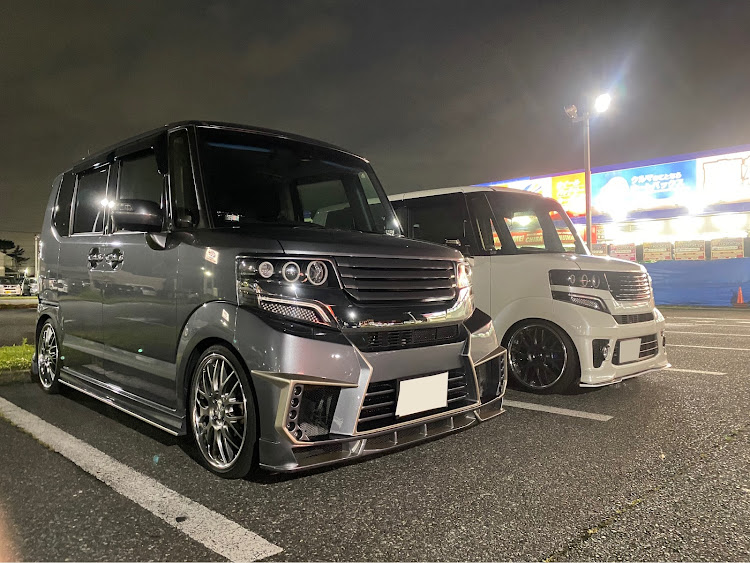 Nボックスカスタムのいつもイイネ&コメントありがとうございます🙇‍♂️・ＮBOXカスタム・ガーニッシュ交換・愛車しか勝たんに関するカスタム事例の投稿画像4枚目