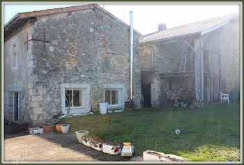 maison à La Roche-Chalais (24)