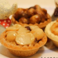名坂奇洋菓子の店