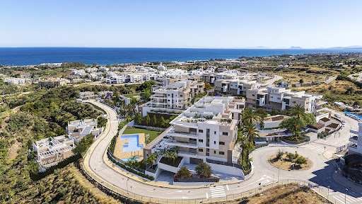 Apartment with terrace and pool 2