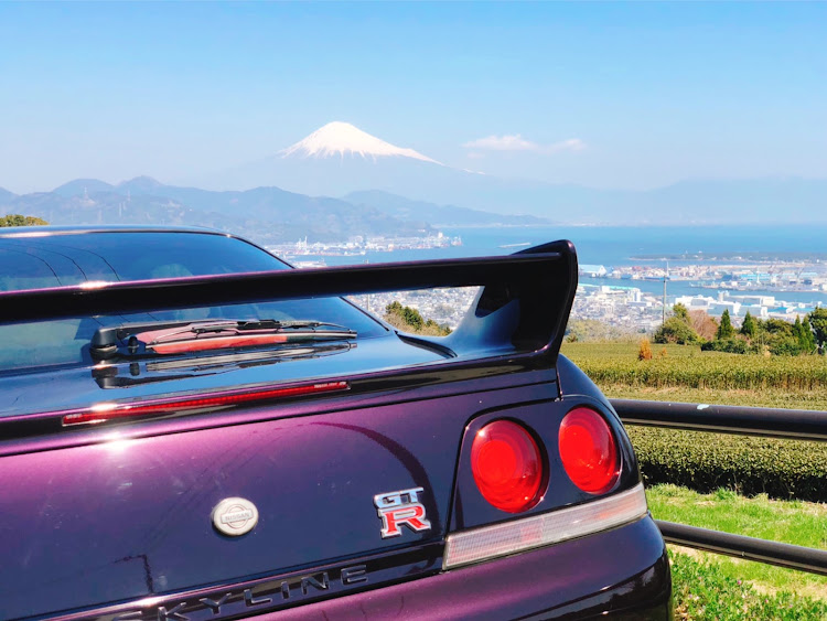 スカイライン GT-Rの尻ーズ・尻職人・ヌルテカ尻加工・尻パッカーん・🐶ペロ寝に関するカスタム事例の投稿画像1枚目