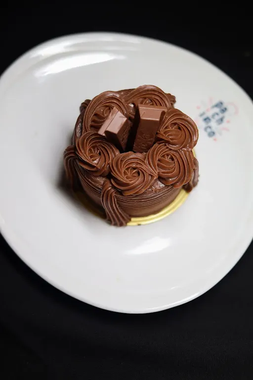 KitKat Pastry