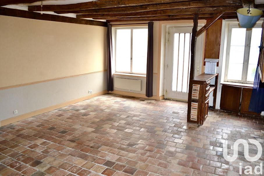 Vente maison 3 pièces 73 m² à La Trimouille (86290), 25 000 €