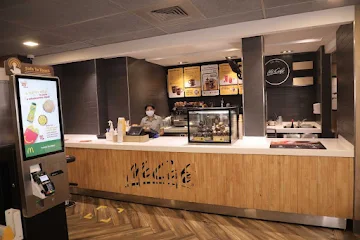 McCafe by McDonald's photo 