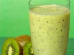 Banana-Kiwi Smoothie (Weight Watchers) was pinched from <a href="http://www.free-ww-recipes.com/banana-kiwi-smoothie.html" target="_blank">www.free-ww-recipes.com.</a>