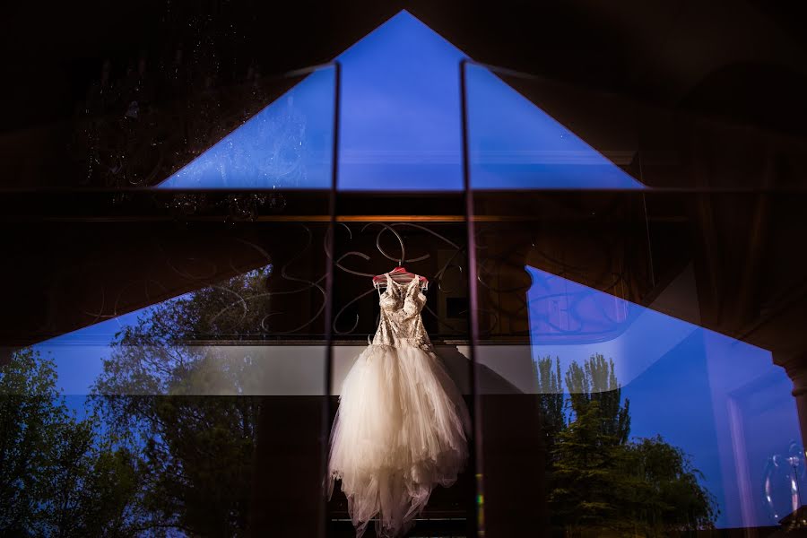 Fotografo di matrimoni Miguel Bolaños (bolaos). Foto del 27 aprile 2017