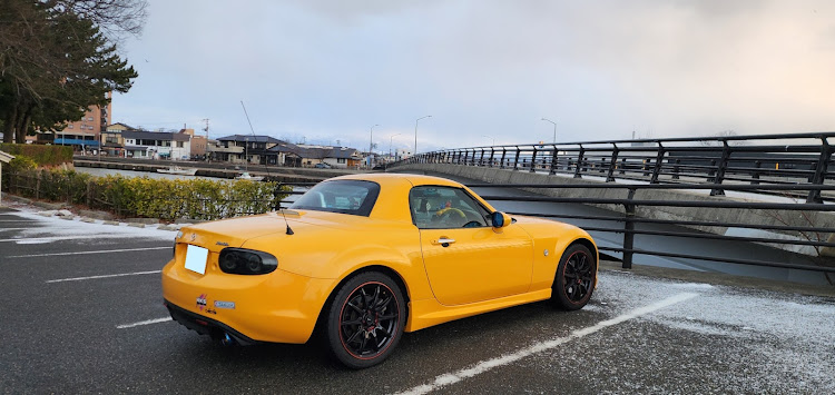 ロードスターのバックシャンな愛車・ロードスター ・(　-∀・)📷️✨　✨🚘️✨・サンフラワーイエローです。(*´▽｀*)・NC2ロードスター(≧▽≦)／に関するカスタム事例の投稿画像10枚目