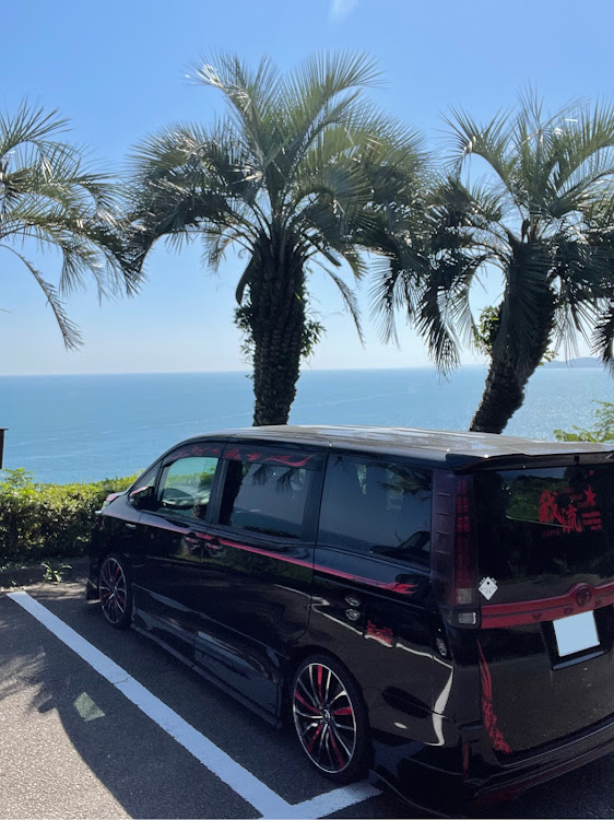 ヴォクシーの行きたかった場所・ドライブ・パワースポット・願いよ叶えいつの日か・そうなるように生きていけに関するカスタム事例の投稿画像1枚目