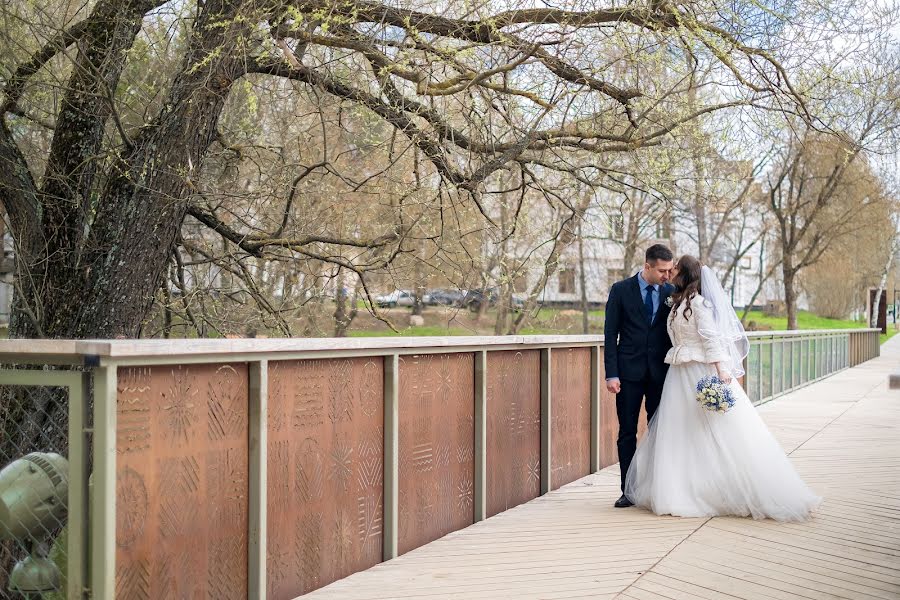 Wedding photographer Vadim Velikoivanenko (velikoivanenko). Photo of 26 January