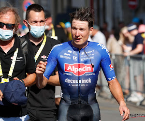 🎥 Jasper Philipsen neemt revanche op de Champs-Élysées en wint de slotrit in de Tour de France