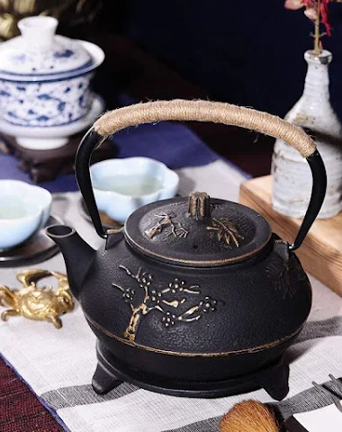 Japanese cast iron teapot featuring - 0