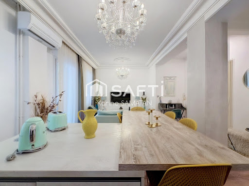 Apartment 4