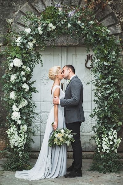 Photographe de mariage Nata Rolyanskaya (natarolianskii). Photo du 26 novembre 2017