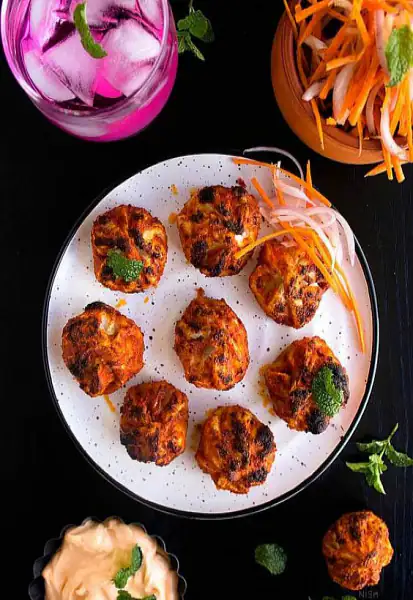 Veg Tandoori Momos [8 Pieces]