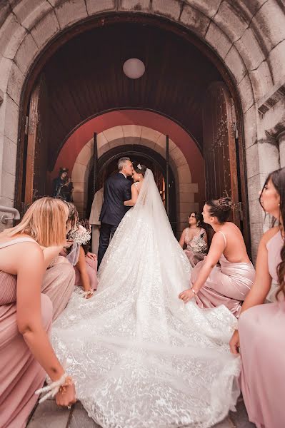 Fotógrafo de casamento Valentina Gagarina (gagarinav). Foto de 17 de janeiro 2023