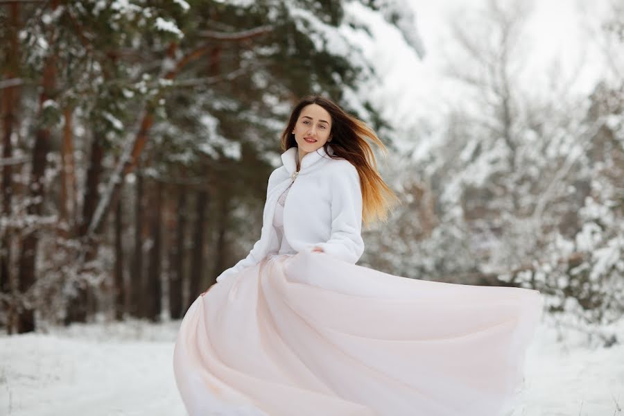 Hochzeitsfotograf Oksana Ryabovol (oksanariabovol). Foto vom 7. Februar 2020