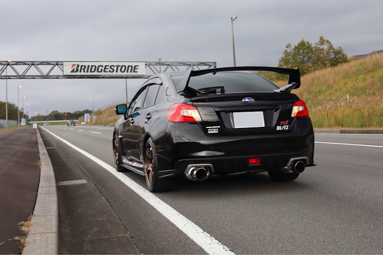 WRX STIのFSW 富士スピードウェイ・team BOXERに関するカスタム事例の投稿画像5枚目