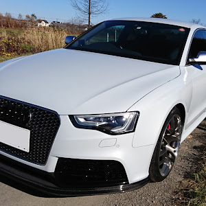 RS5 クーペ B8
