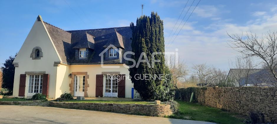 Vente maison 6 pièces 137 m² à Tremeven (29300), 250 000 €