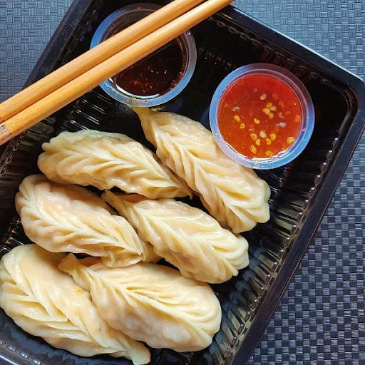 Steamed Paneer Momo (10 Pcs)