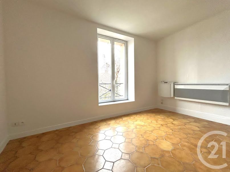 Vente appartement 1 pièce 16.69 m² à Etampes (91150), 54 500 €