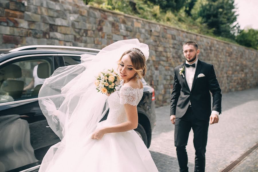 Photographe de mariage Rostislav Kovalchuk (artcube). Photo du 25 novembre 2016