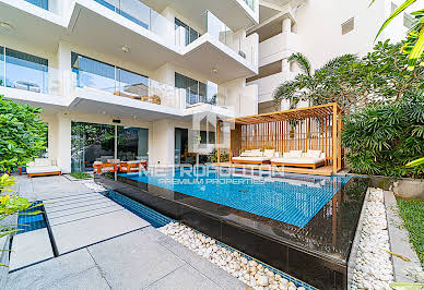 Apartment with pool 3
