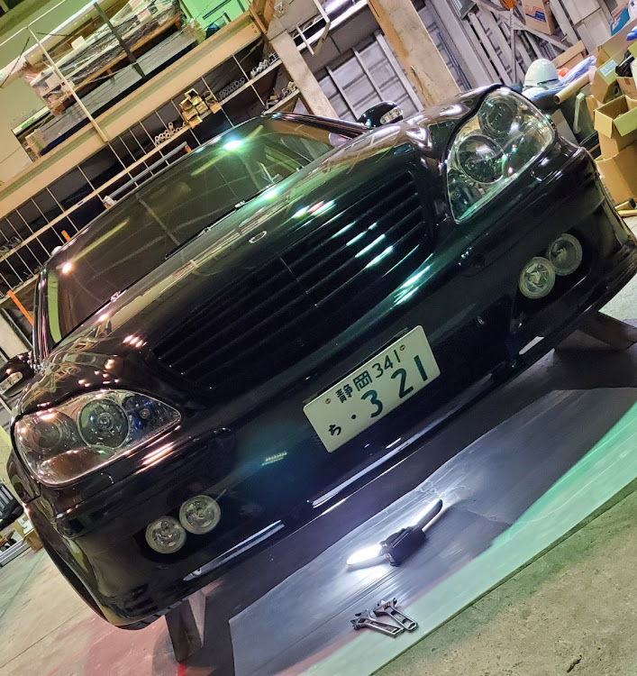 Sクラスセダンのブラバス5.8・w220保存会・vittsuperwidefender・ライオンハートタイヤ325・ステアリングロッド調整に関するカスタム事例の投稿画像4枚目